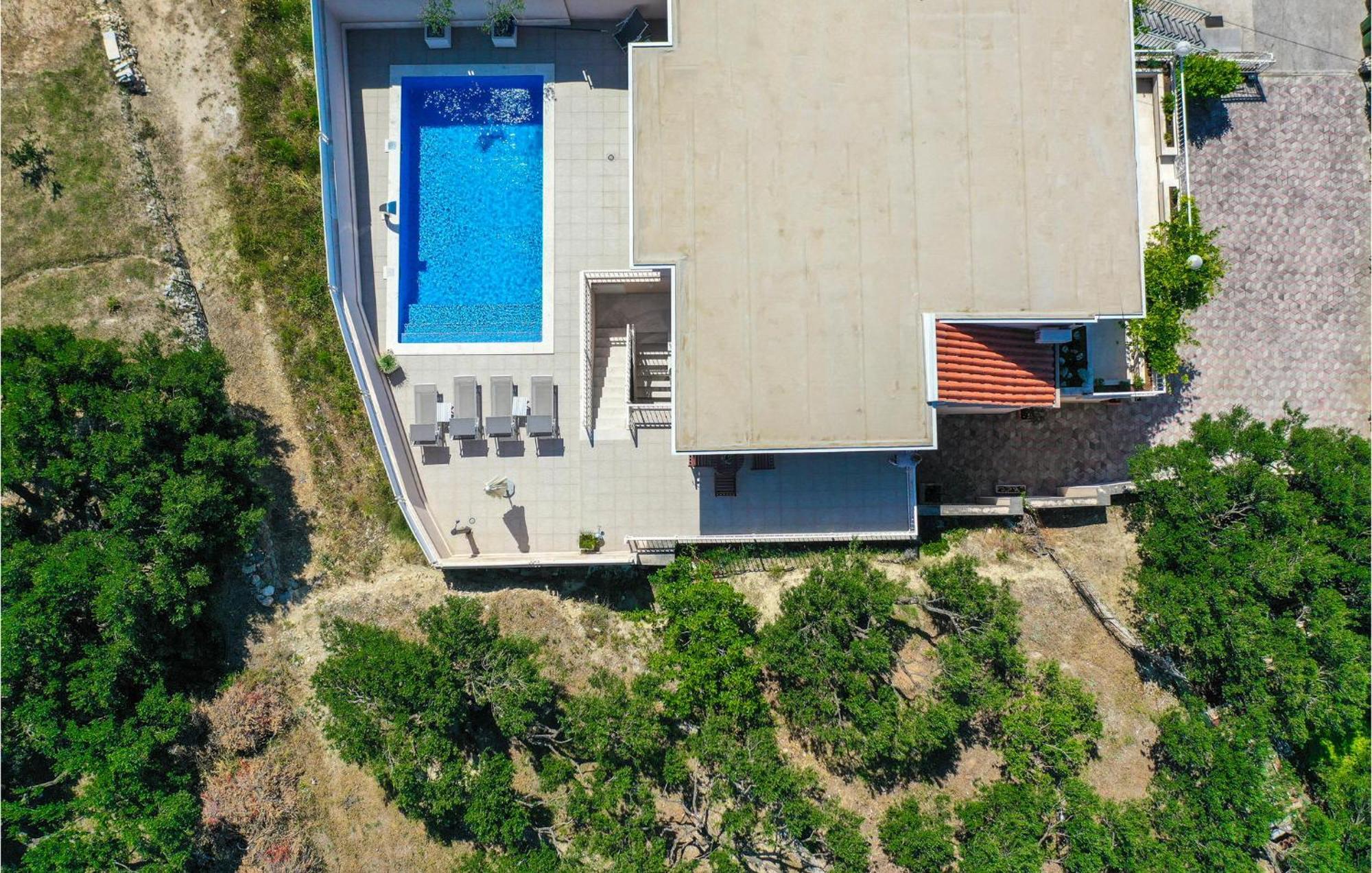 3 Bedroom Gorgeous Home In Makarska Exterior foto